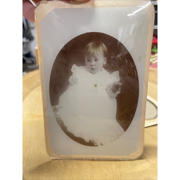 Antique 1900’s Oval Picture Frame Convex Bubble Glass Baby Child Portrait